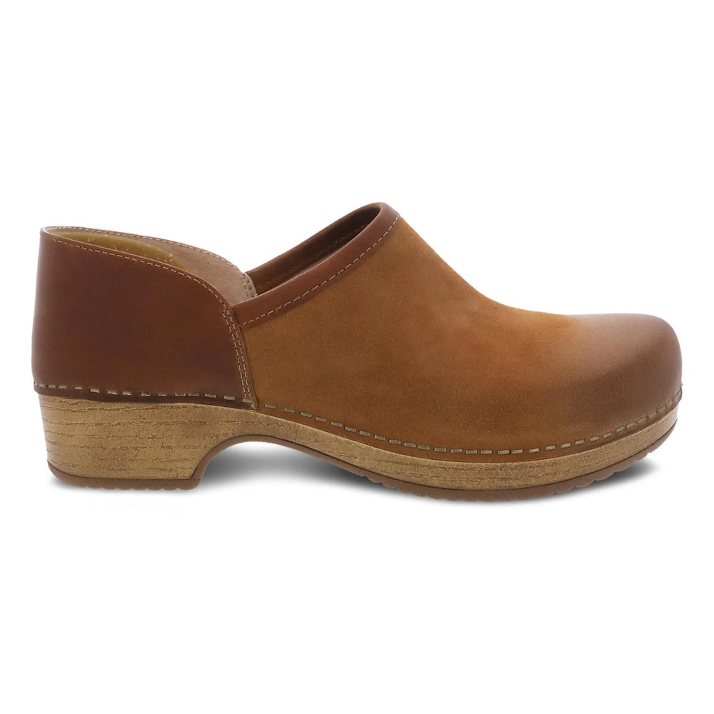 Dansko Brenna Clog - size 39 - tan burnished suede